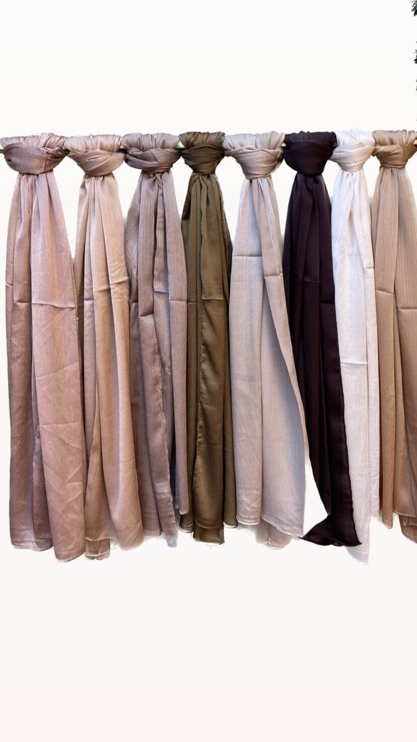 2652263a-881c-4f29-85a2-7dfb93d62553 Matte Silk - Image 1